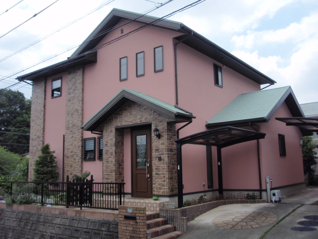 ピンク色で可愛い外壁塗装[浜松市南区の加藤塗装]｜外壁塗装、屋根塗装