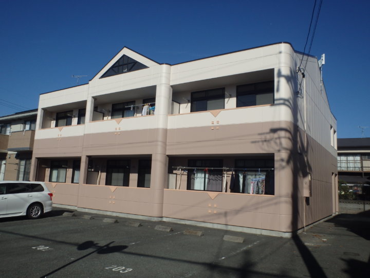 浜松市西区アパートのカラーシミュレート&外壁塗装屋根塗装を施工完了しました。｜浜松市外壁塗装屋根専門店の加藤塗装