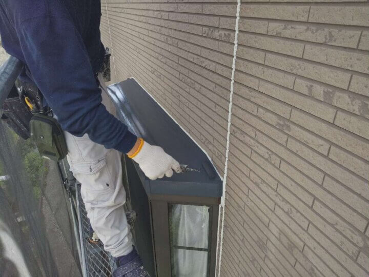 下塗り塗装　錆止め　屋根　外壁塗装の事なら浜松塗装専門店｜加藤塗装　板金　塩害　被害