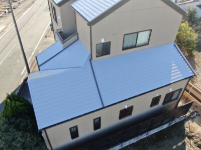 施工事例磐田市南島外壁塗装の事なら浜松塗装専門店加藤塗装屋根グレーカラーカラーシミュレーション汚れ低汚染性塗料インテグラルコートタテイル2