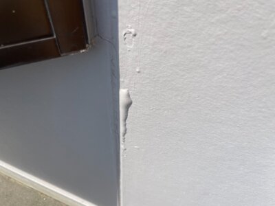塗膜膨れ下処理ケレン作業外壁塗装の事なら浜松塗装専門店加藤塗装原因温暖化現象暑い気温紫外線