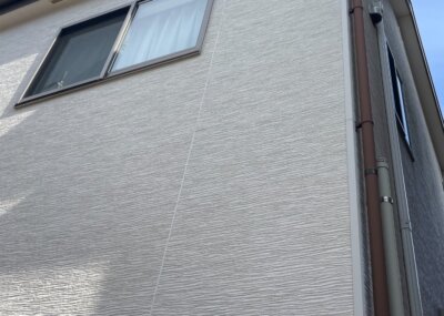 築10年まだまだ綺麗外壁材強度がある塗替え必要ない外壁塗装の事なら加藤塗装静岡県浜松市